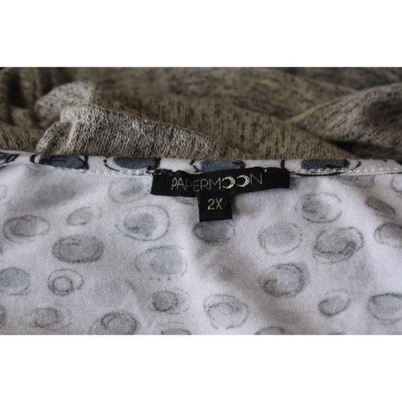 Women's Paper Moon Gray and White Loose Soft Top 2X - Picture 3 of 6